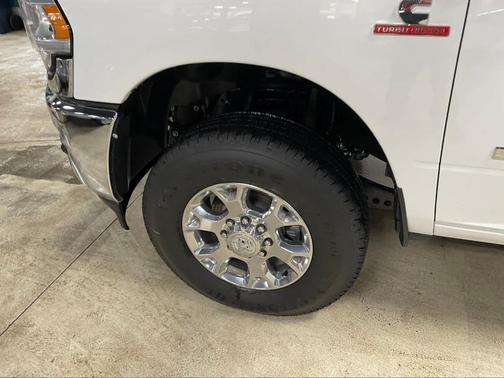 2024 RAM 3500 Laramie