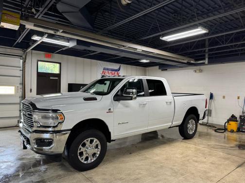 2024 RAM 3500 Laramie