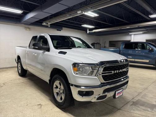 2022 RAM 1500 Big Horn Quad Cab 4x4 64' Box