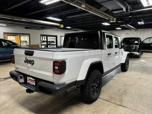 2021 Jeep Gladiator Willys 4x4
