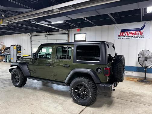 2022 Jeep Wrangler Unlimited Sport