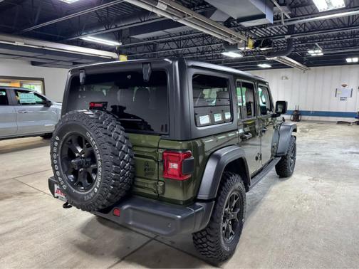2022 Jeep Wrangler Unlimited Sport