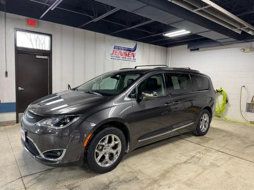 2019 Chrysler Pacifica Limited