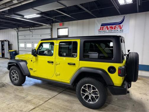 2024 Jeep Wrangler Sport