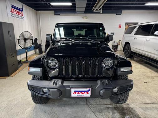 2021 Jeep Wrangler Unlimited Sahara Altitude