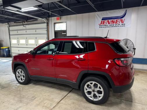 2025 Jeep Compass Latitude