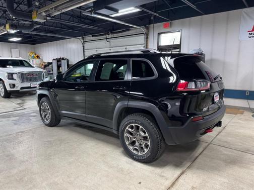 2021 Jeep Cherokee Trailhawk