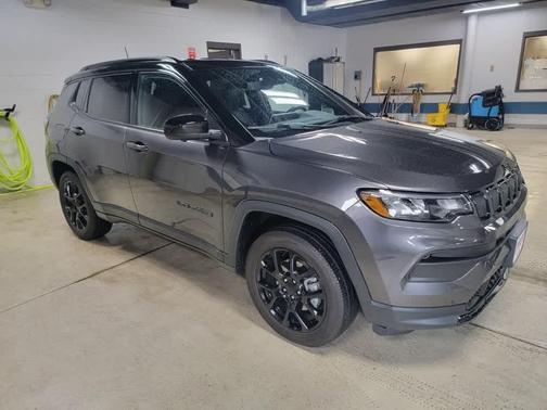 2022 Jeep Compass Altitude