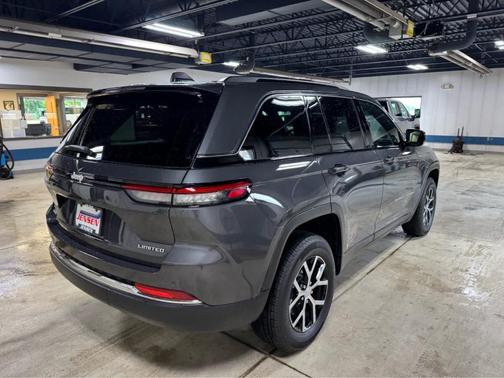 2025 Jeep Grand Cherokee Limited