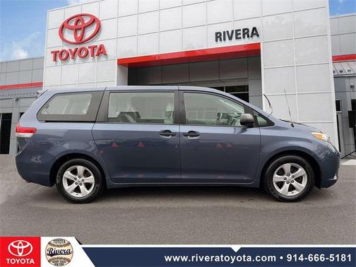 2014 Toyota Sienna L