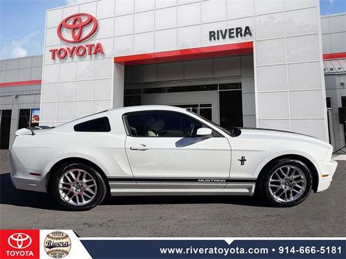 2014 Ford Mustang V6 Premium