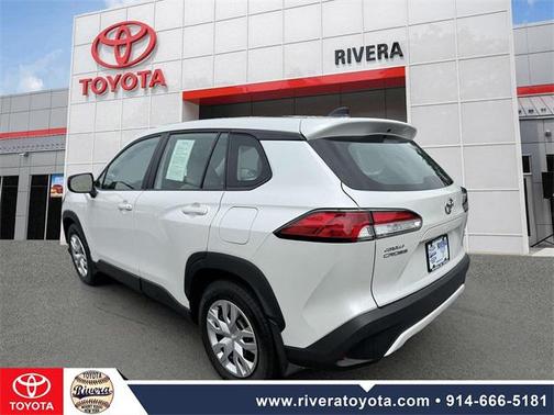 2024 Toyota Corolla Cross L