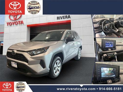 2022 Toyota RAV4 LE
