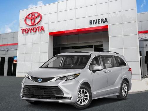 2025 Toyota Sienna XLE