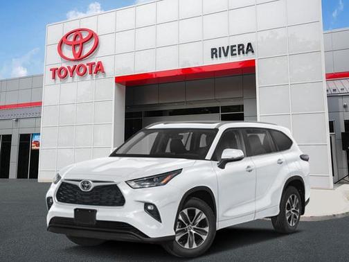 2025 Toyota Highlander XLE