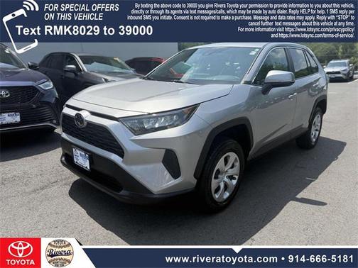 2022 Toyota RAV4 LE