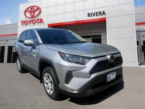 2022 Toyota RAV4 LE