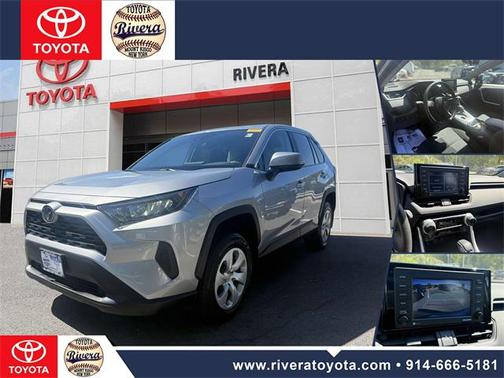 2022 Toyota RAV4 LE