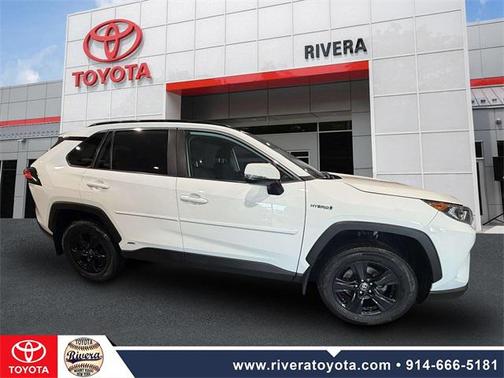 2021 Toyota RAV4 Hybrid XLE