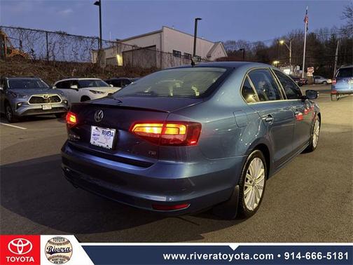 2016 Volkswagen Jetta 1.8T SEL