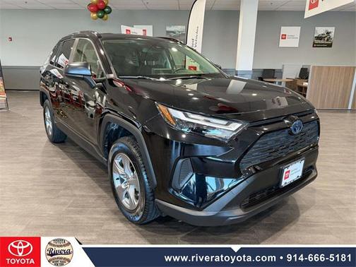 2023 Toyota RAV4 Hybrid LE