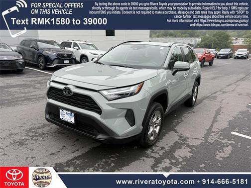 2022 Toyota RAV4 XLE