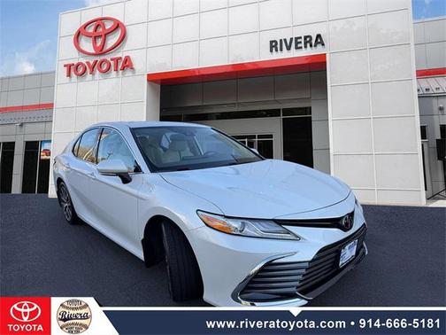 2023 Toyota Camry XLE