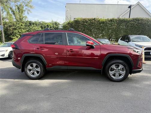 2023 Toyota RAV4 Hybrid XLE