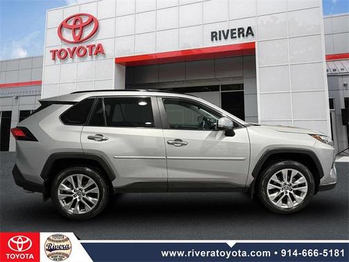 2022 Toyota RAV4 Limited