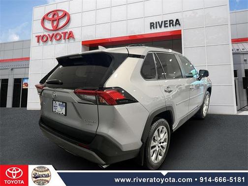 2022 Toyota RAV4 Limited