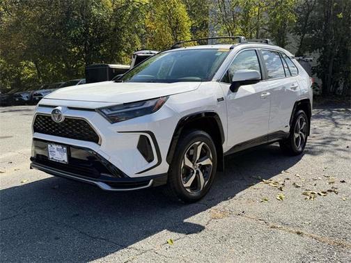 2023 Toyota RAV4 Prime SE