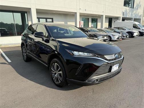 2022 Toyota Venza LE