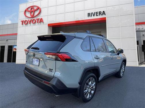 2023 Toyota RAV4 XLE Premium