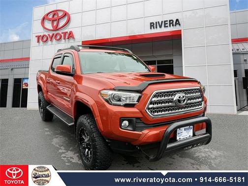 2016 Toyota Tacoma TRD Sport