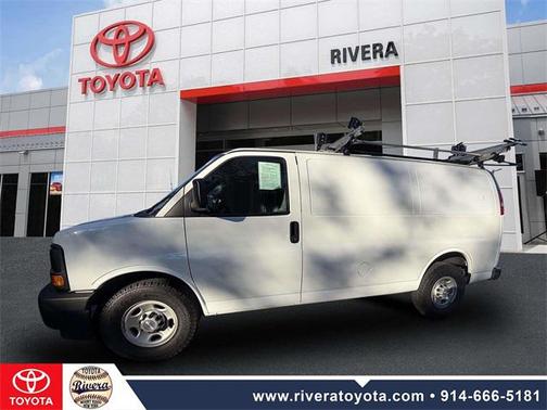 2017 Chevrolet Express 2500 Work Van