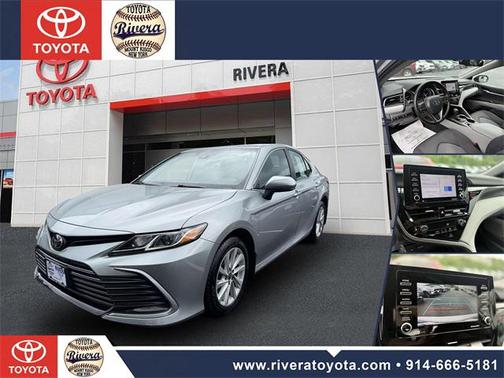 2022 Toyota Camry LE