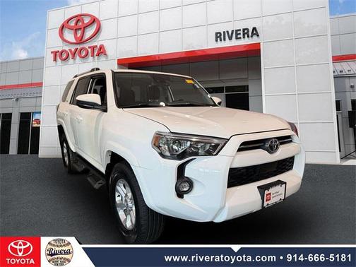 2022 Toyota 4Runner SR5