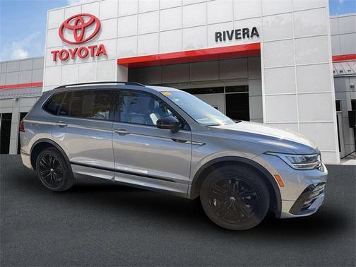 2022 Volkswagen Tiguan 2.0T SE R-Line Black 4MOTION
