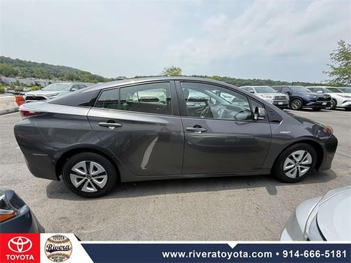 2018 Toyota Prius Four