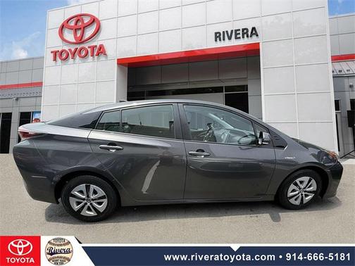 2018 Toyota Prius Four