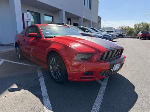 2014 Ford Mustang V6 Premium