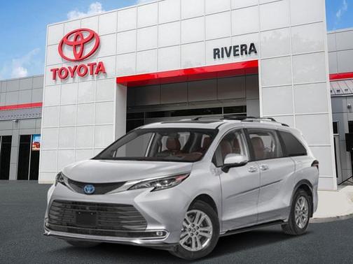 2025 Toyota Sienna Platinum 7 Passenger