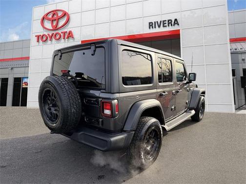 2022 Jeep Wrangler Unlimited Sport