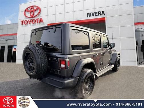 2022 Jeep Wrangler Unlimited Sport