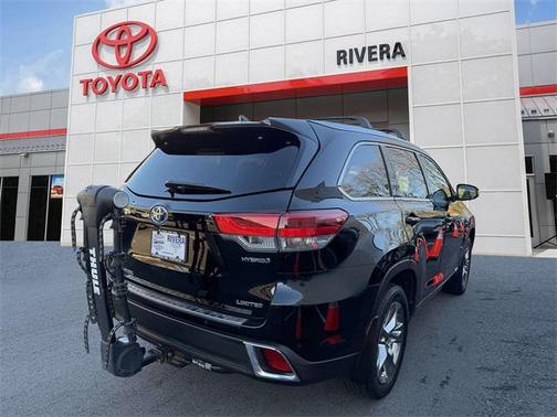 2019 Toyota Highlander Hybrid Platinum