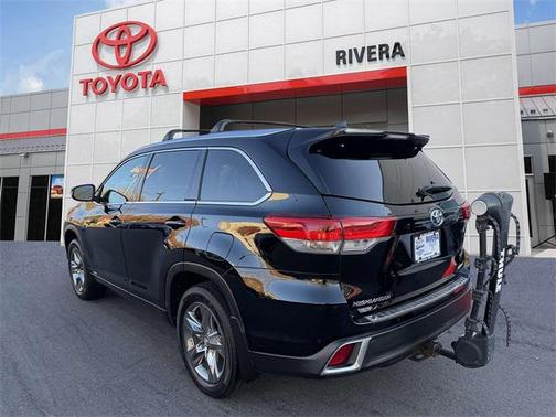 2019 Toyota Highlander Hybrid Platinum