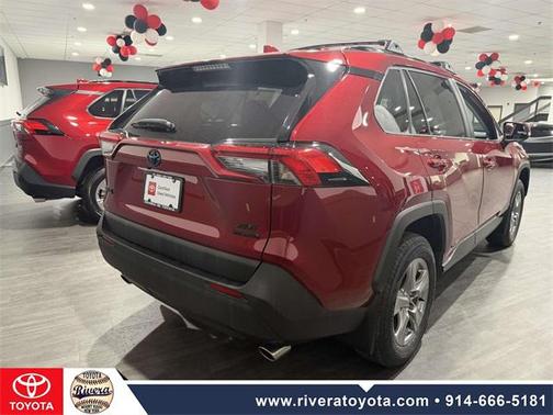 2023 Toyota RAV4 Hybrid XLE