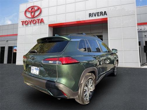 2022 Toyota Corolla Cross XLE