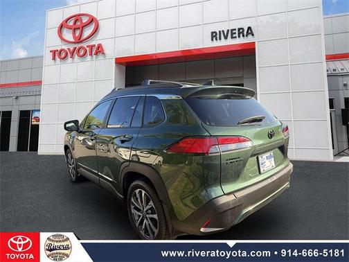 2022 Toyota Corolla Cross XLE