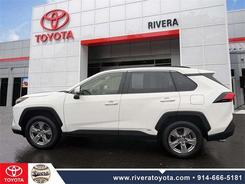 2023 Toyota RAV4 Hybrid XLE